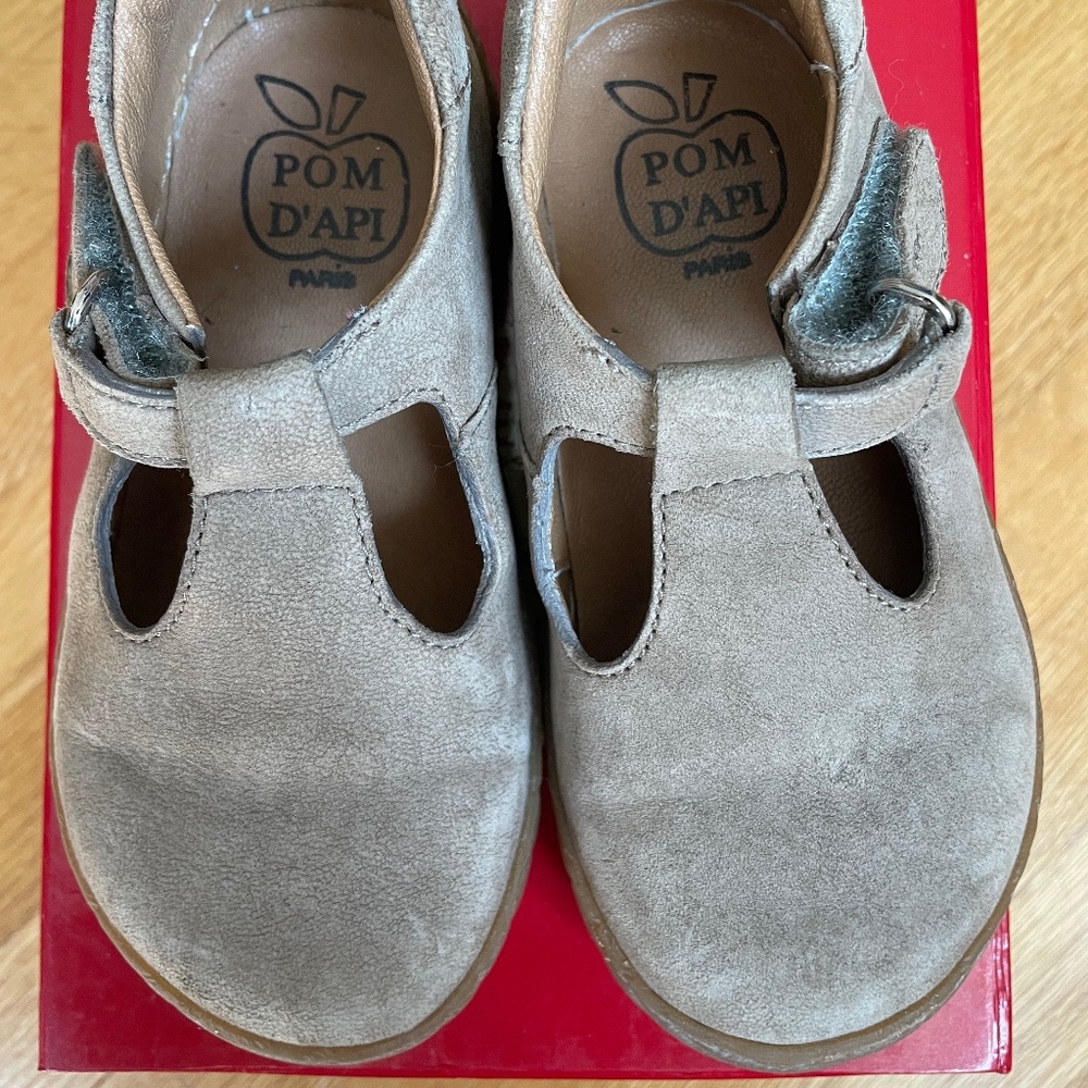 Pom D'Api Suede T-strap Shoes, size EU 23/US 6.5
